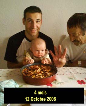 DSC00400.jpg - 3 générations autour d'un gateau....